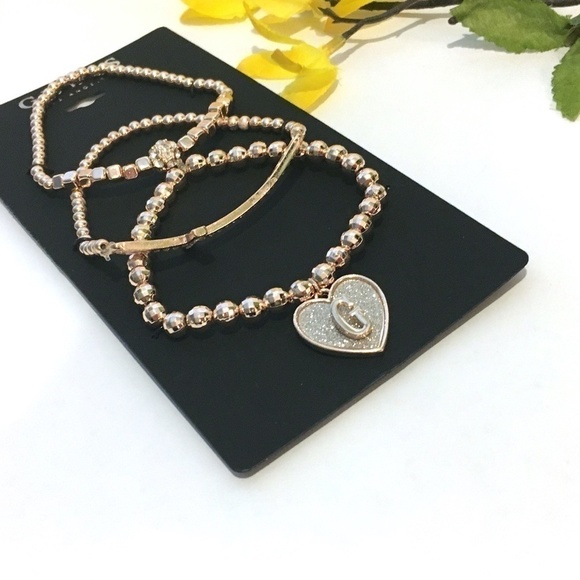 3/$29! GUESS stretch bracelet set - Picture 3 of 7